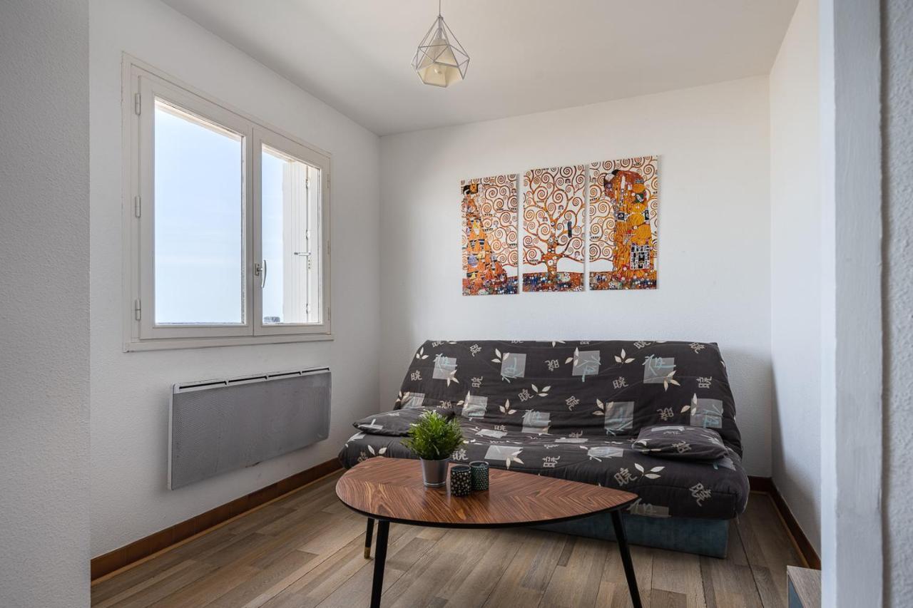 Charmant Appartement Face A La Mer Avec Balcon อูลกัท ภายนอก รูปภาพ